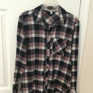 💜💗💜Bundle 2 items for $25.00